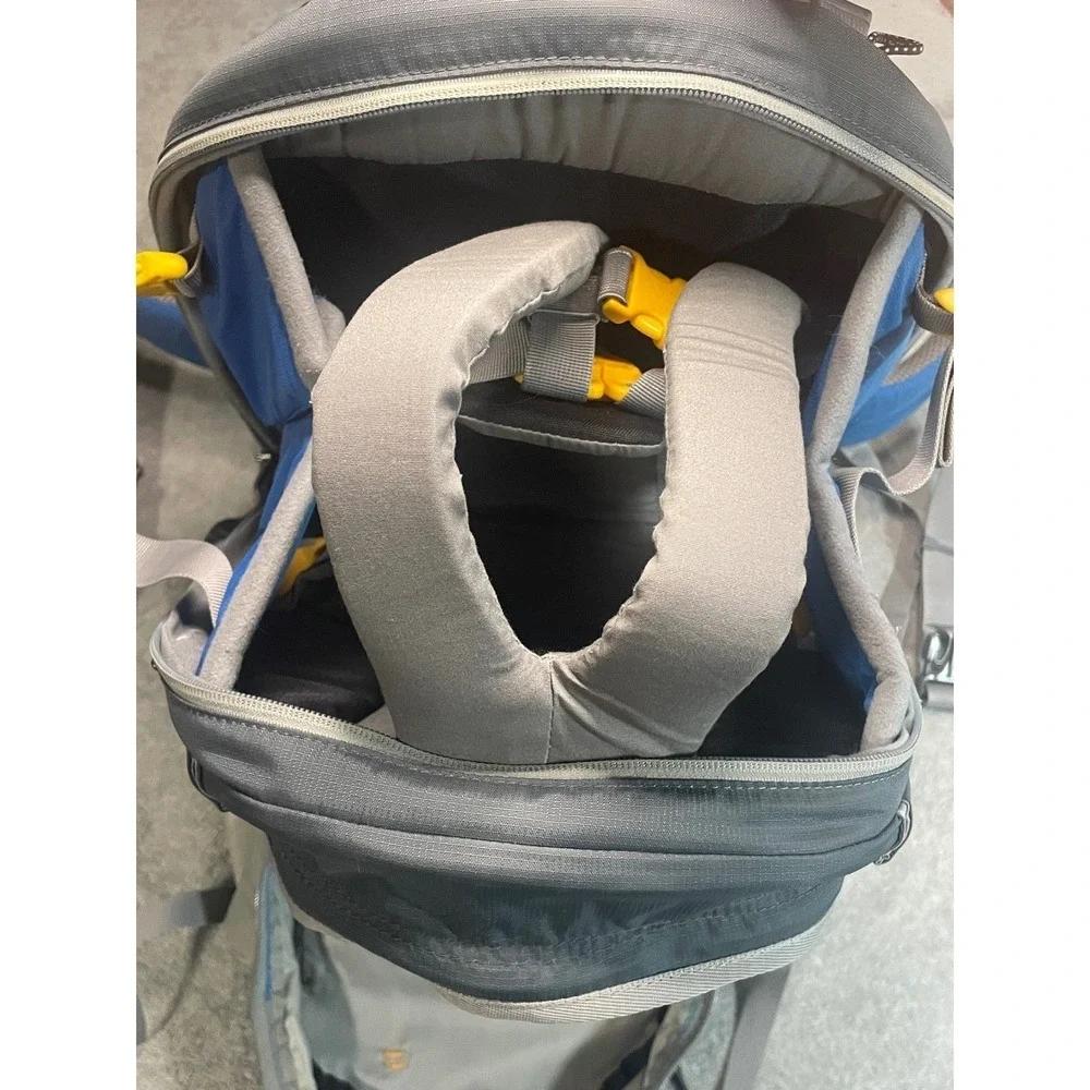 Deuter Kanga Kid Child Carrier 20L Backpack Hiking Blue Grey Adjustable Straps